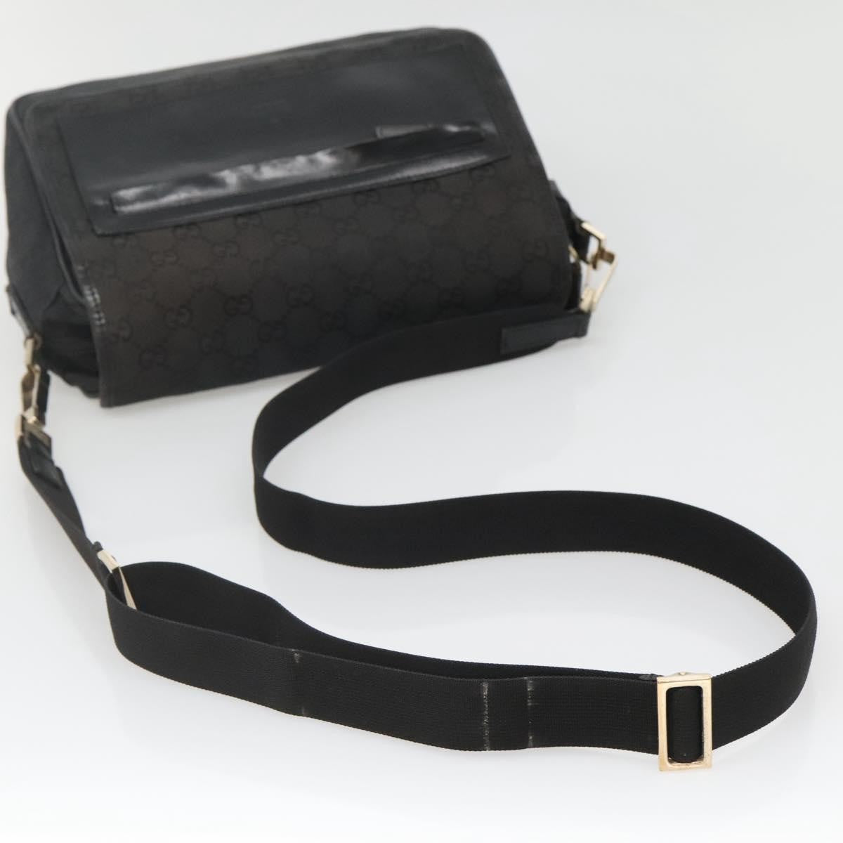 Gucci Flap Messenger Gg Coated Canvas Black Canvas Shoulder Bag Bag (Pre-Owned)