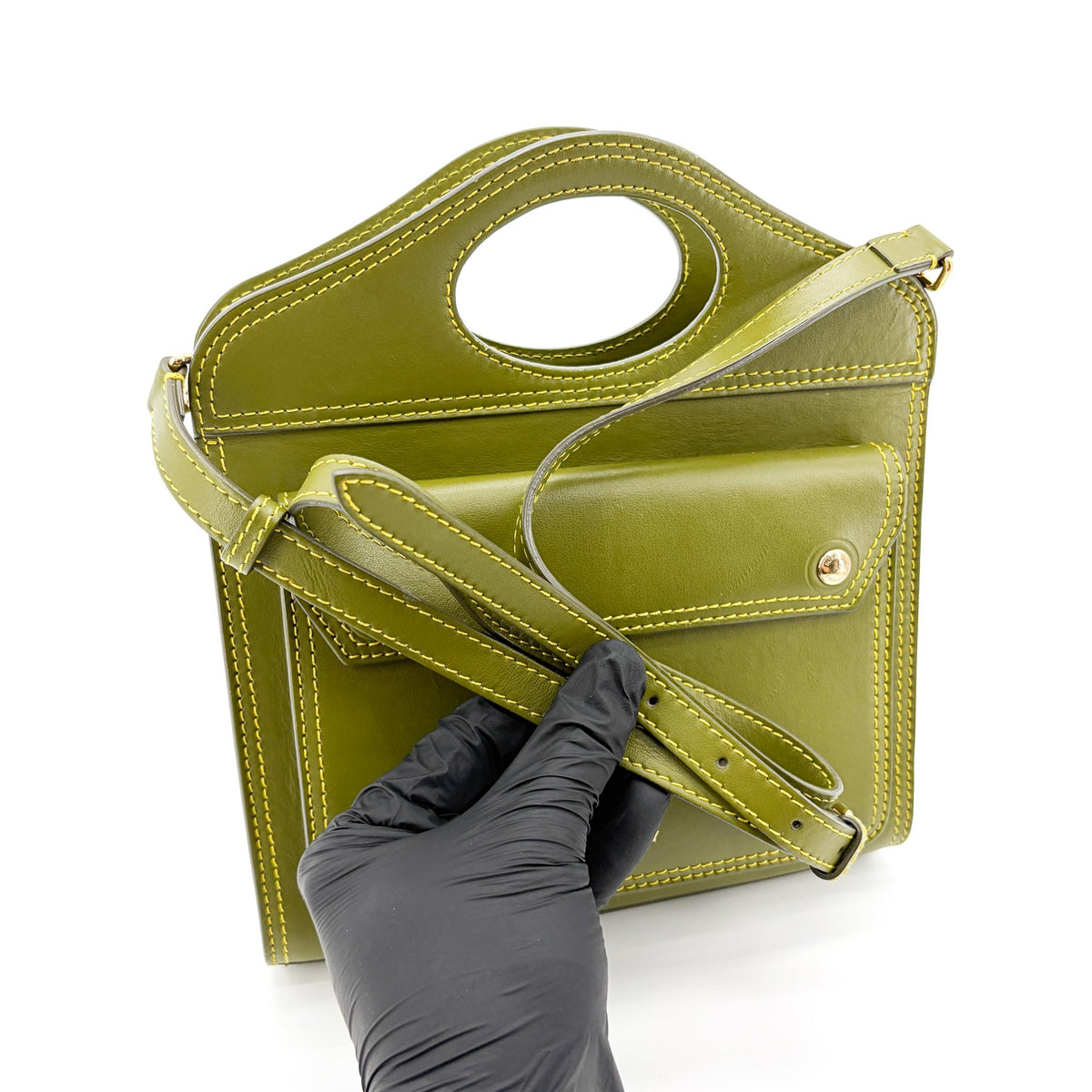 Burberry Title Pocket Leather Green Calfskin Crossbody Bag Bag (Pre-Owned)