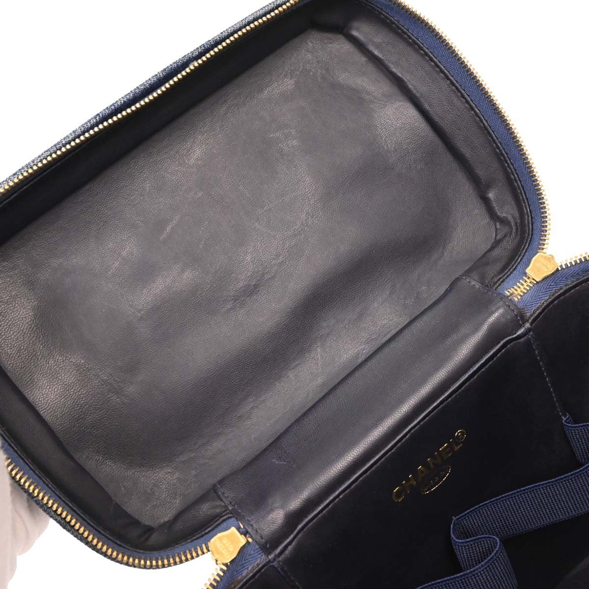 Chanel Vintage Vanity Case Printed Denim Blue Denim_Jeans Clutche & Pouche Bag (Pre-Owned)
