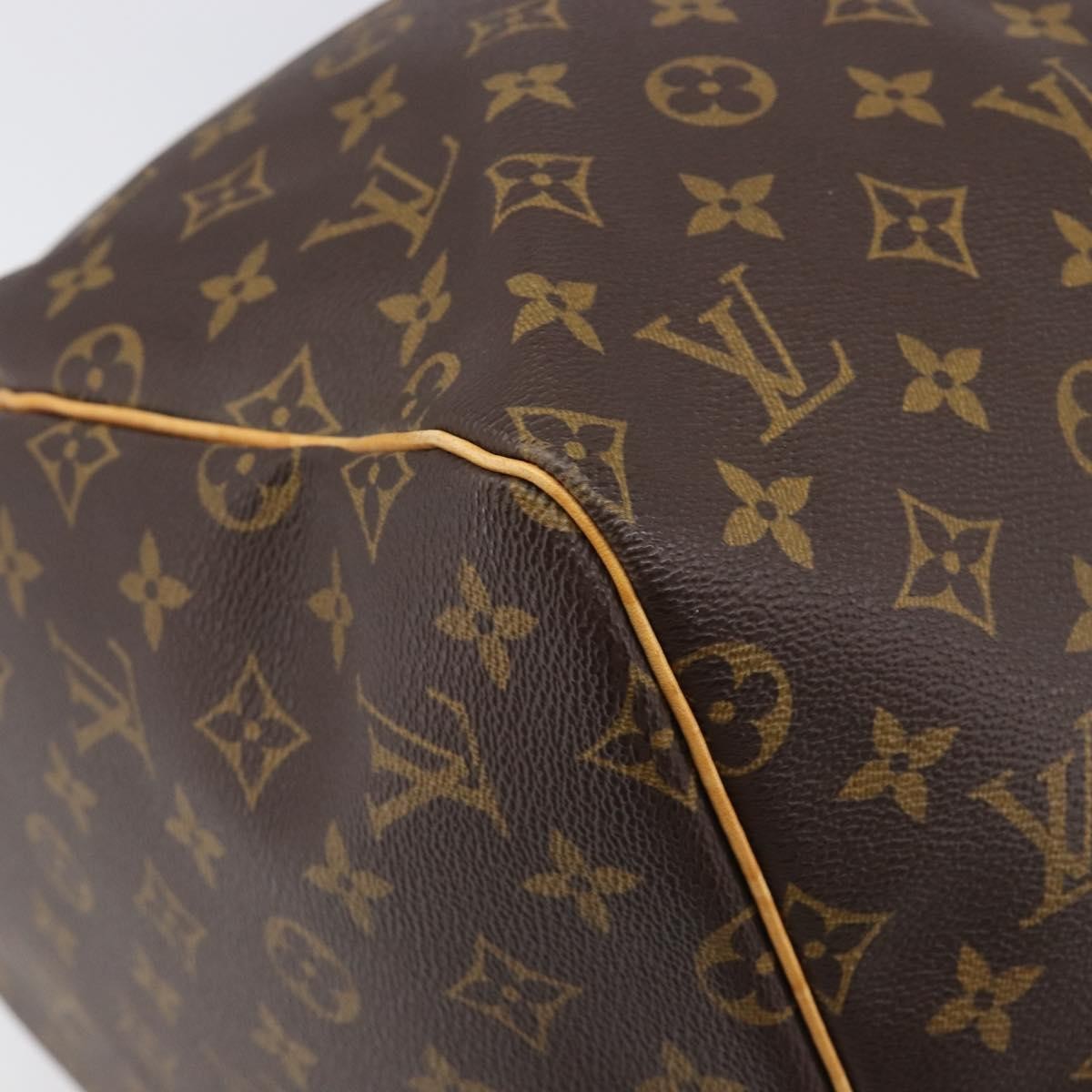 Louis Vuitton Keepall Monogram Canvas Brown Canvas Travel Bag Bag (Pre-Owned)