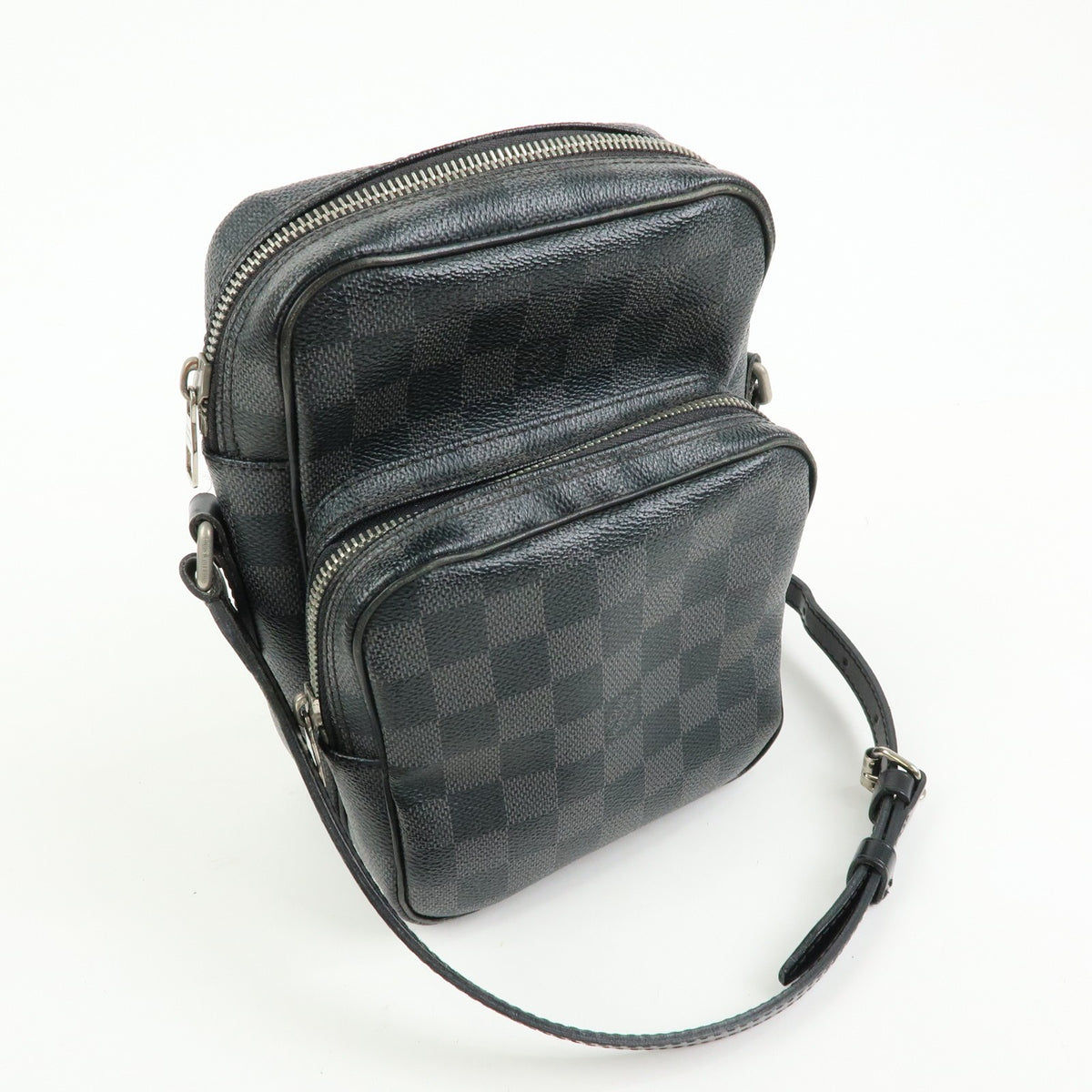 Louis Vuitton Rem Damier Graphite Black Canvas Handbag (Pre-Owned)