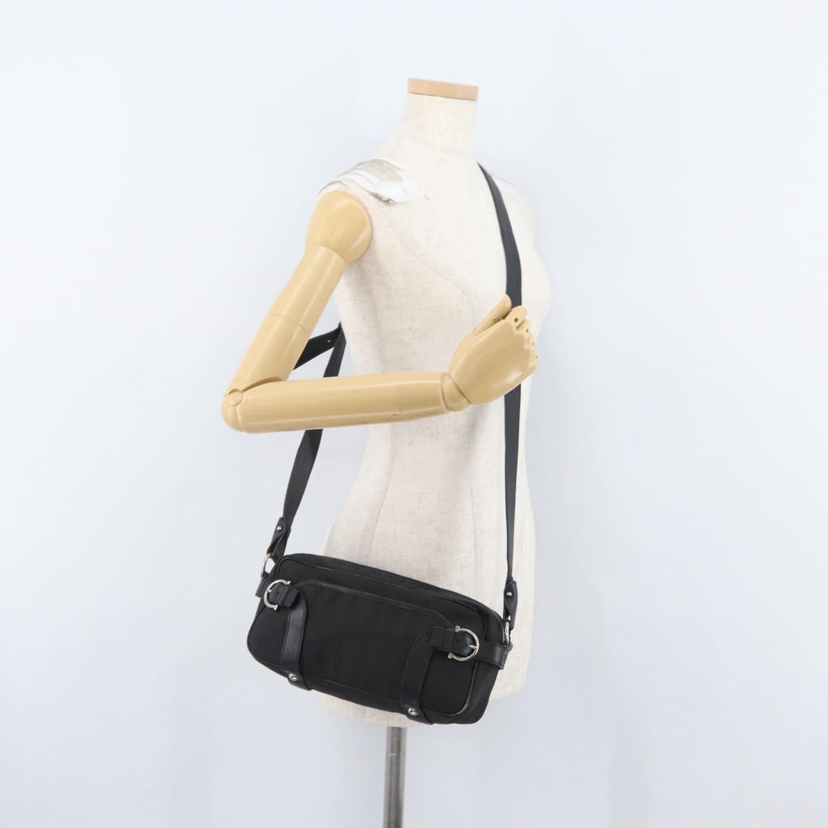 Salvatore Ferragamo Gancini Canvas Black Canvas Shoulder Bag Bag (Pre-Owned)