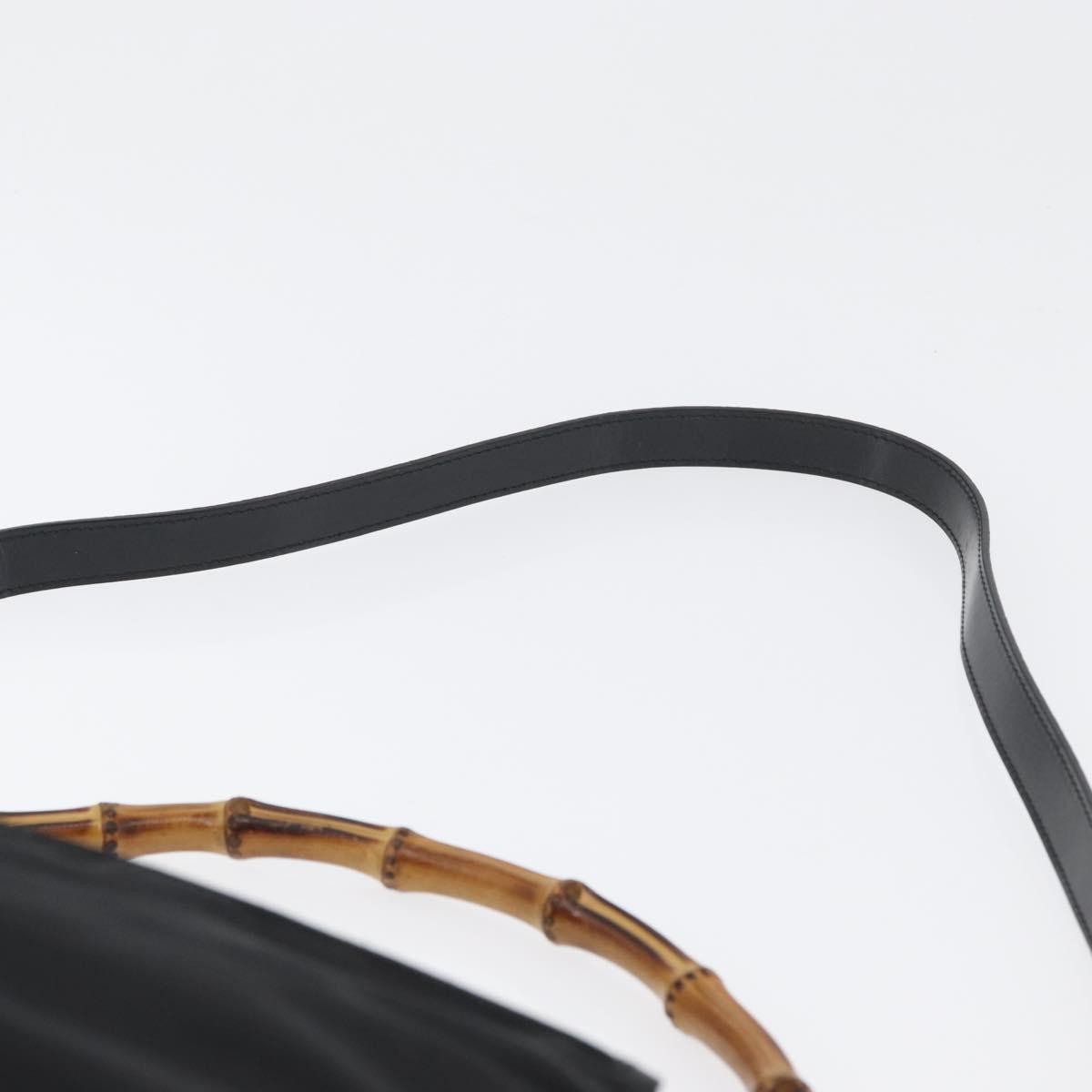 Gucci Vintage Bamboo Shoulder Nylon Black Nylon Shoulder Bag Bag (Pre-Owned)