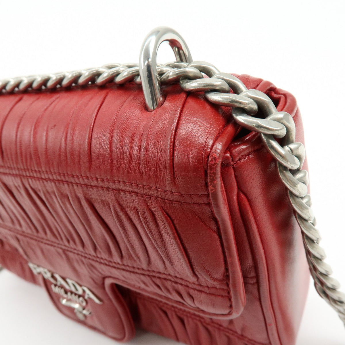 Prada Chain Flap Nappa Gaufre Red Leather Shoulder Bag Bag (Pre-Owned)