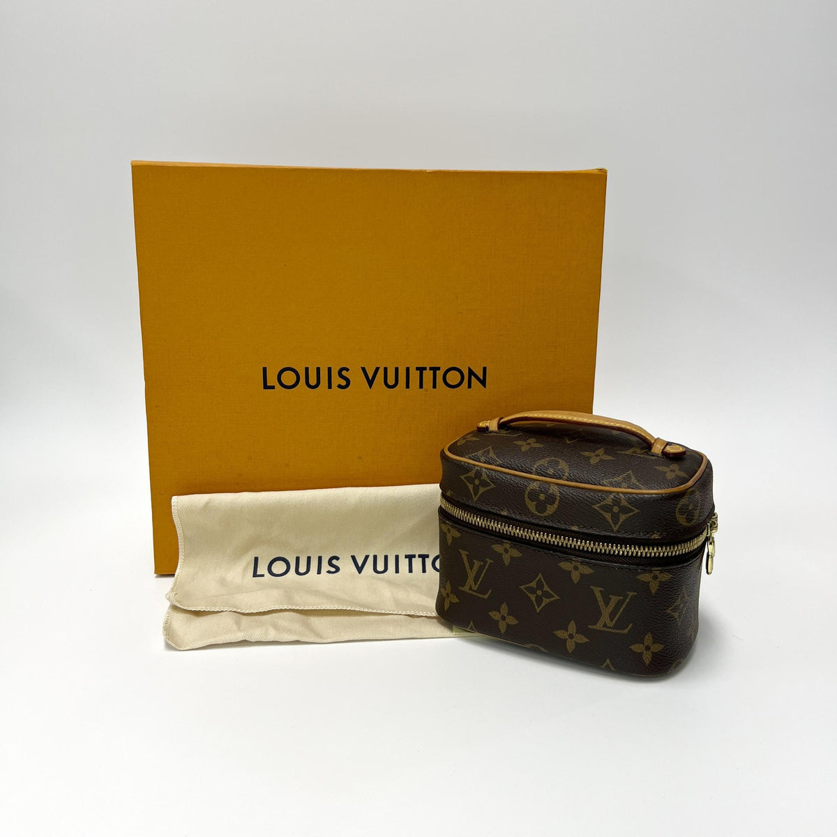 Louis Vuitton Nice Vanity Case Monogram Canvas Brown Canvas Handbag (Pre-Owned)