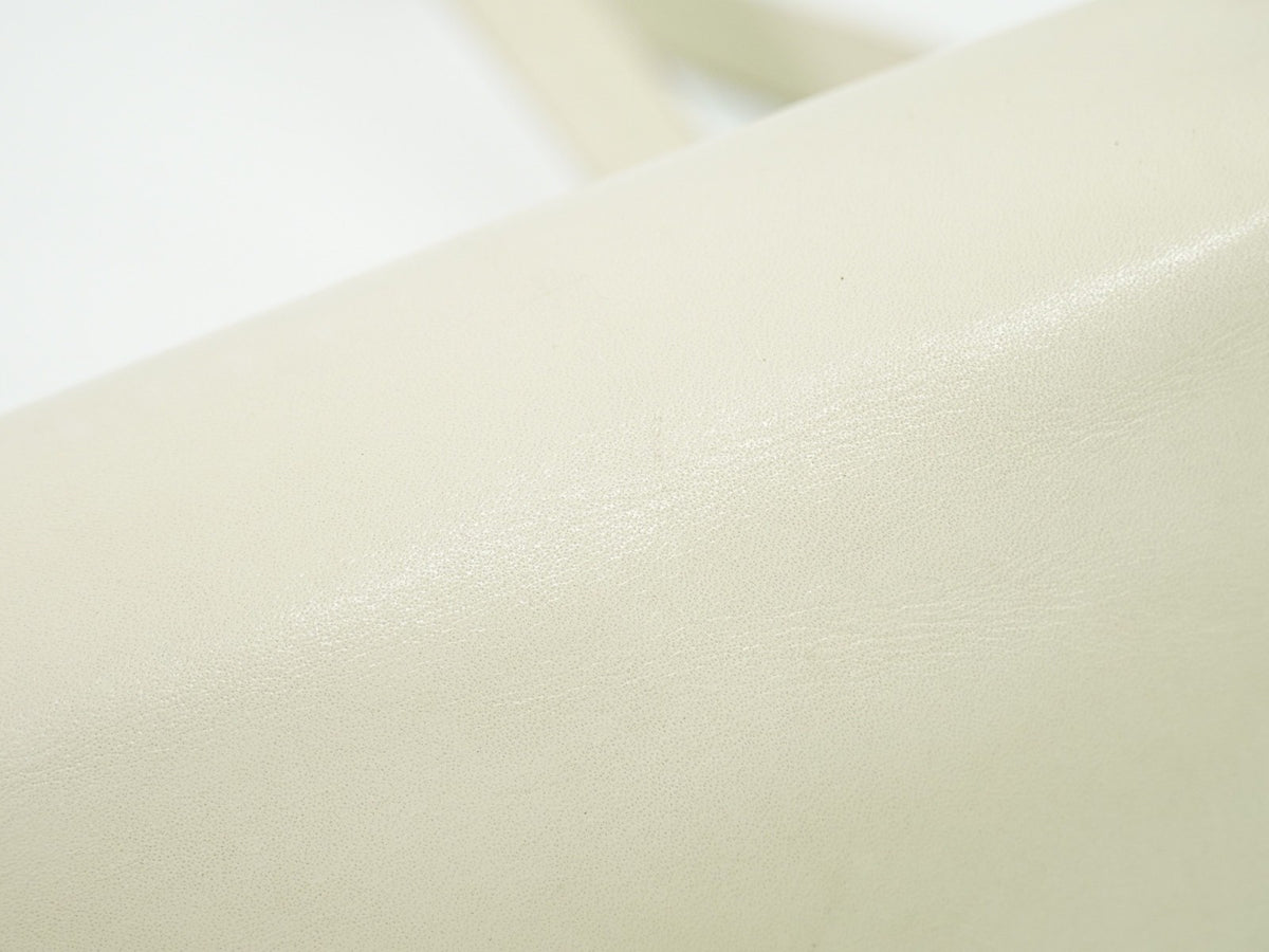 Celine Flap Shoulder Leather Beige Leather Shoulder Bag Bag (Pre-Owned)