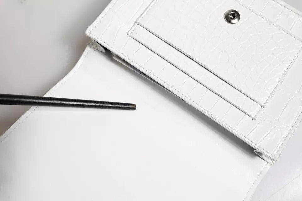 Dolce & Gabbana White Blue Leather Bifold Crossbody Sling Women's Wallet (Pre-Owned)