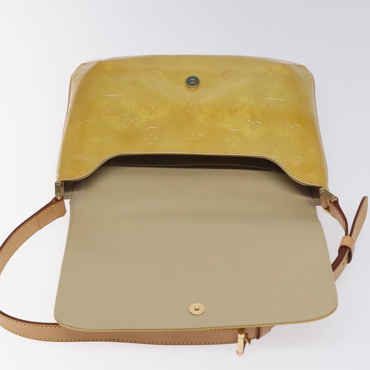 Louis Vuitton Thompson Street Monogram Vernis Beige Patent_Leather Shoulder Bag Bag (Pre-Owned)