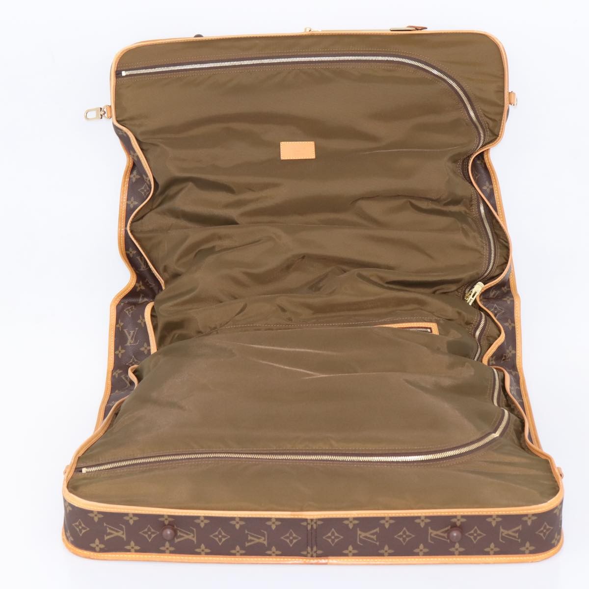Louis Vuitton Garment Carrier Monogram Canvas Brown Canvas Handbag (Pre-Owned)