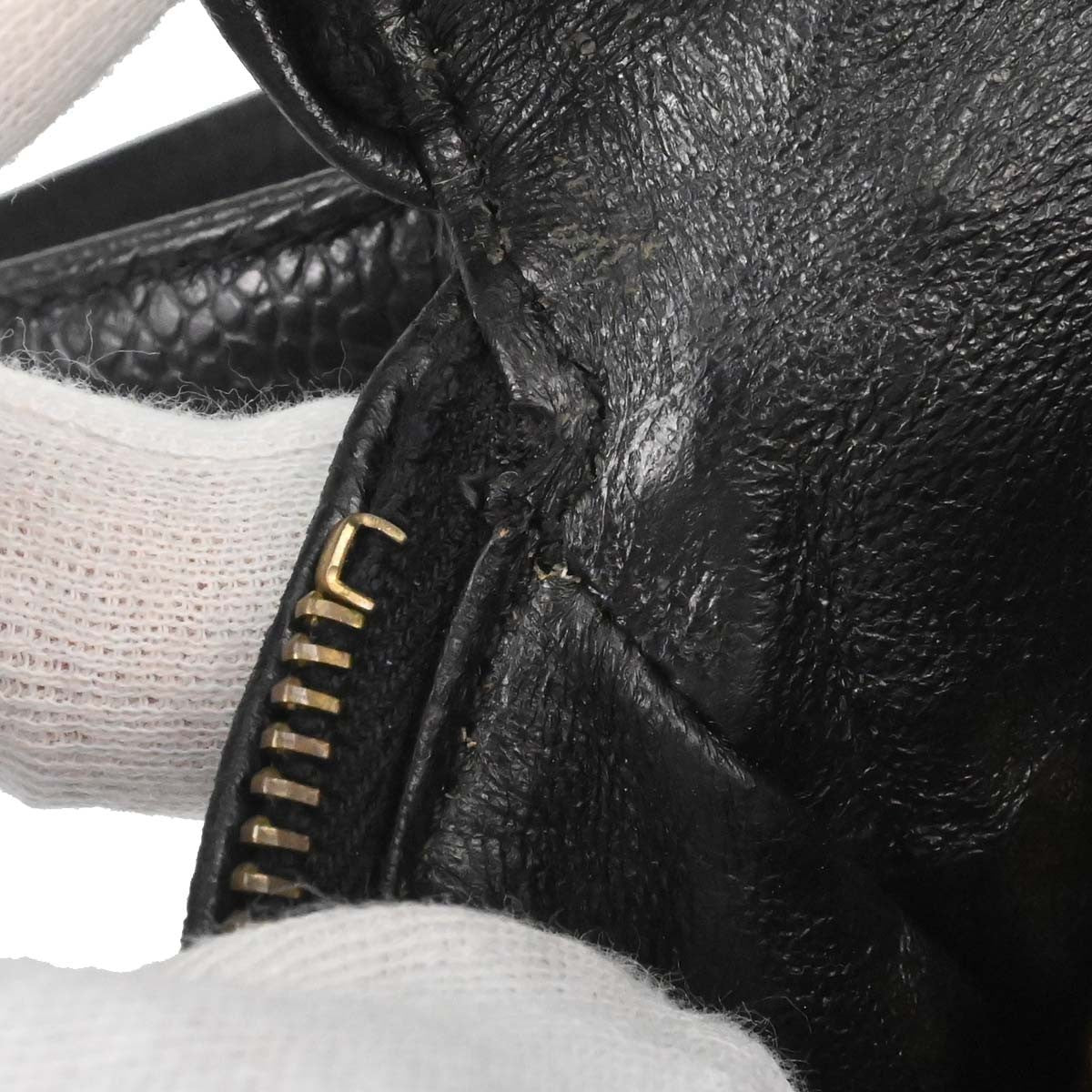 Chanel Vintage Zip Belt Quilted Caviar Black Leather Shoulder Bag Bag (Pre-Owned)