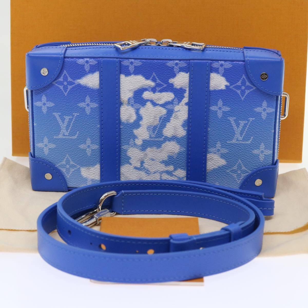 Louis Vuitton Soft Trunk Limited Edition Monogram Clouds Blue Canvas Bag (Pre-Owned)