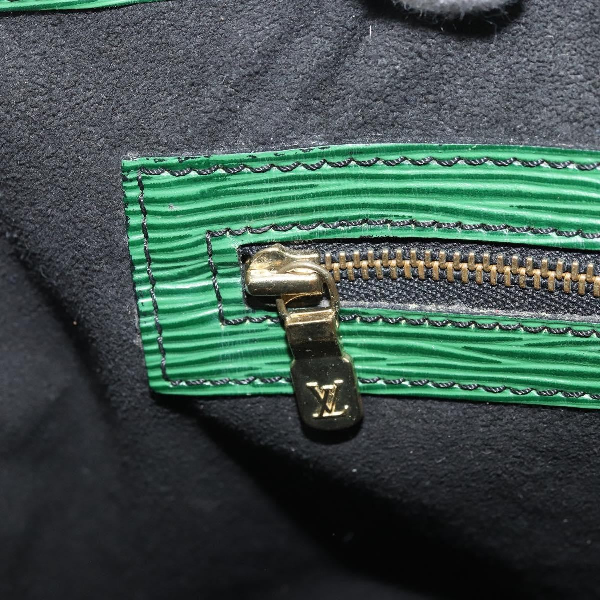 Louis Vuitton Petit Noe Epi Leather Green Leather Shoulder Bag Bag (Pre-Owned)