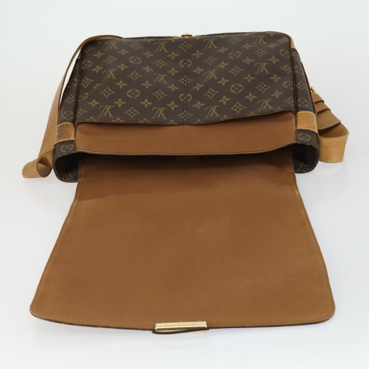 Louis Vuitton Abbesses Messenger Monogram Canvas Brown Canvas Shoulder Bag Bag (Pre-Owned)