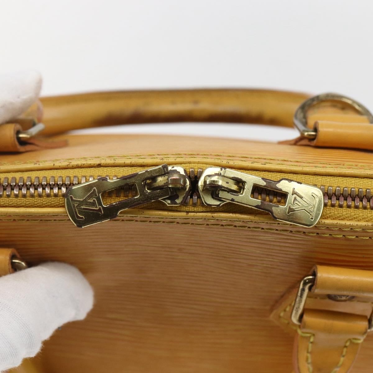 Louis Vuitton Alma Epi Leather Yellow Leather Handbag (Pre-Owned)