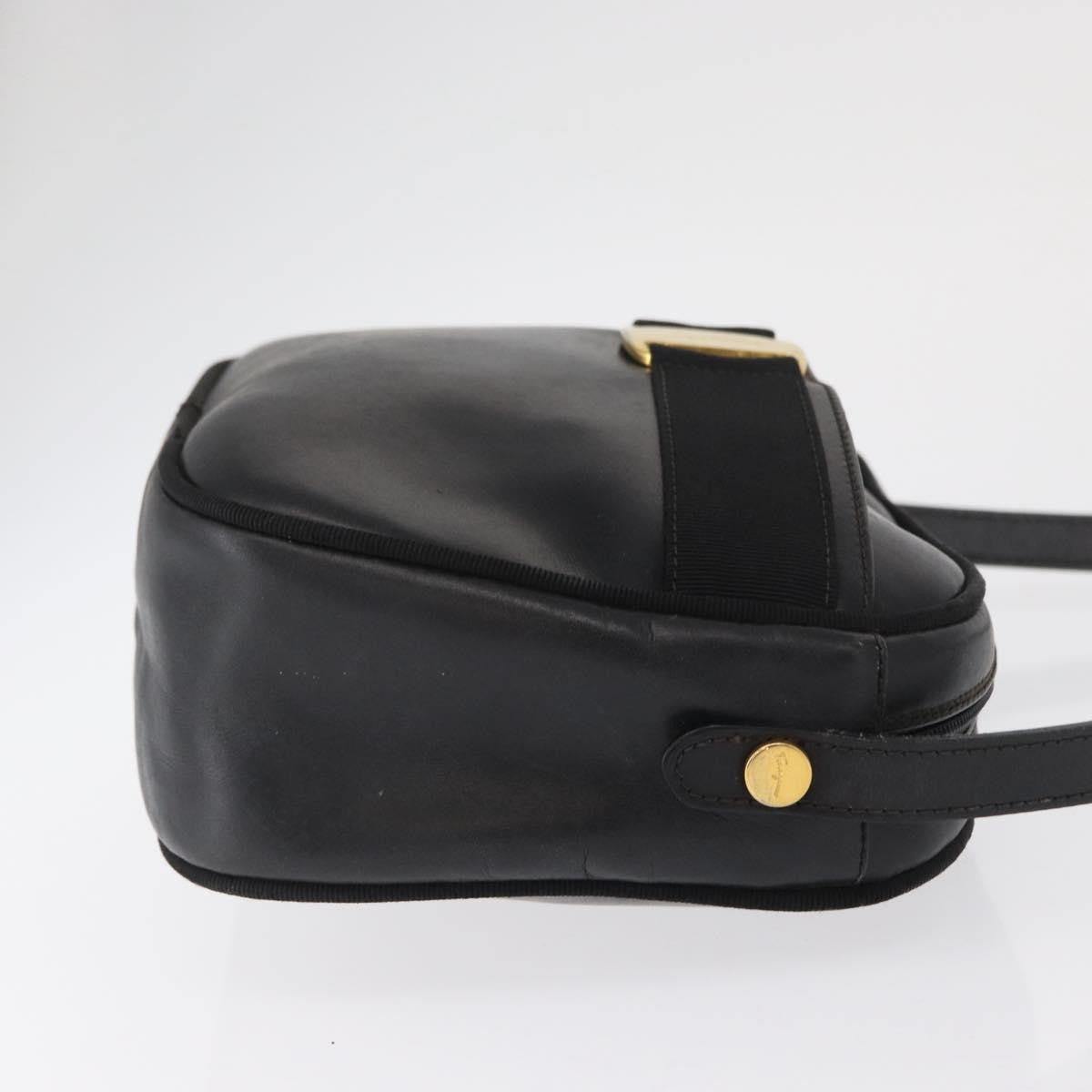 Salvatore Ferragamo Vara Bow Camera Leather Black Leather Shoulder Bag Bag (Pre-Owned)