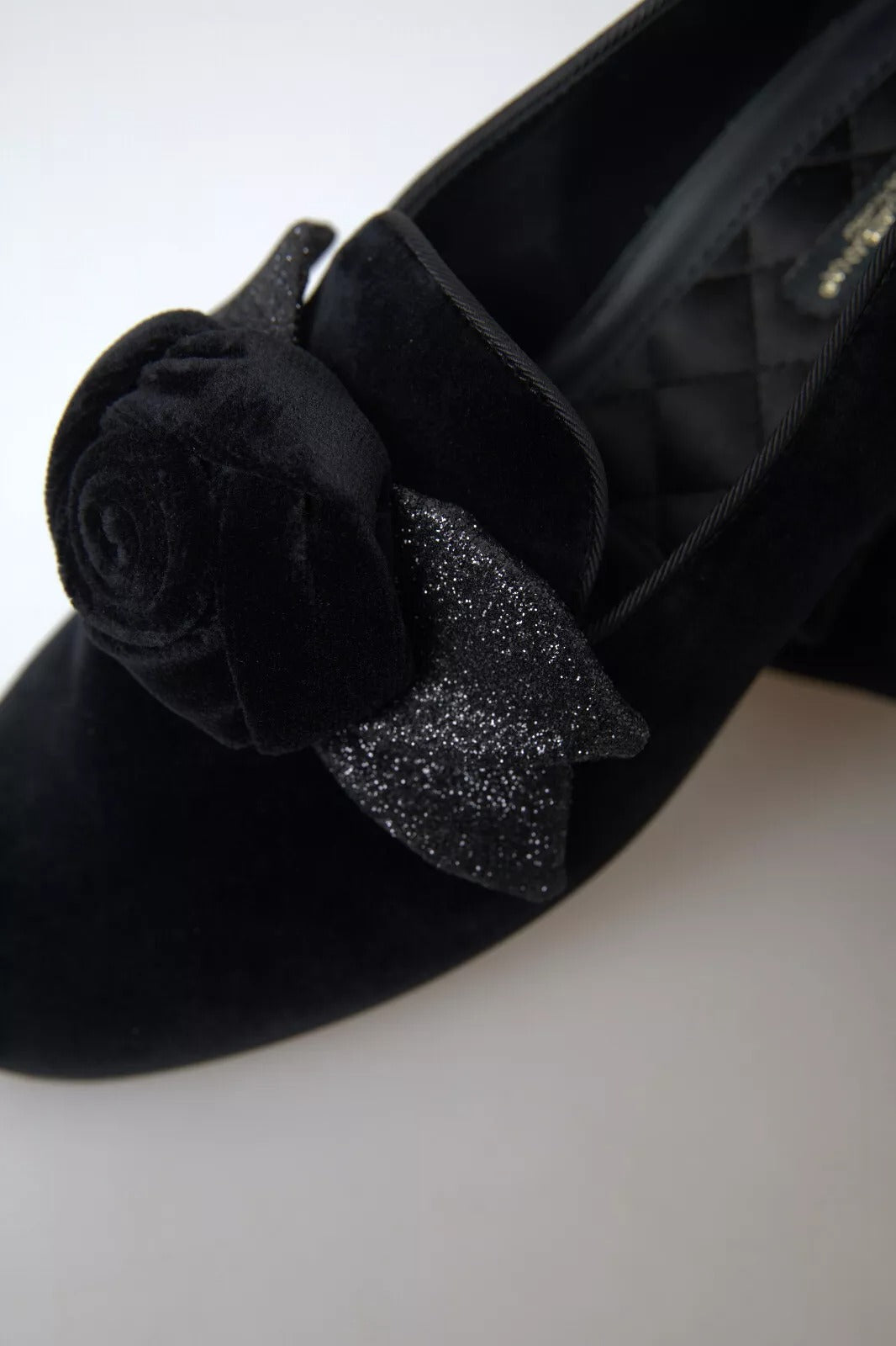 Dolce & Gabbana Black Velvet Flats Bow Young Queen Women's Shoes (Pre-Owned)
