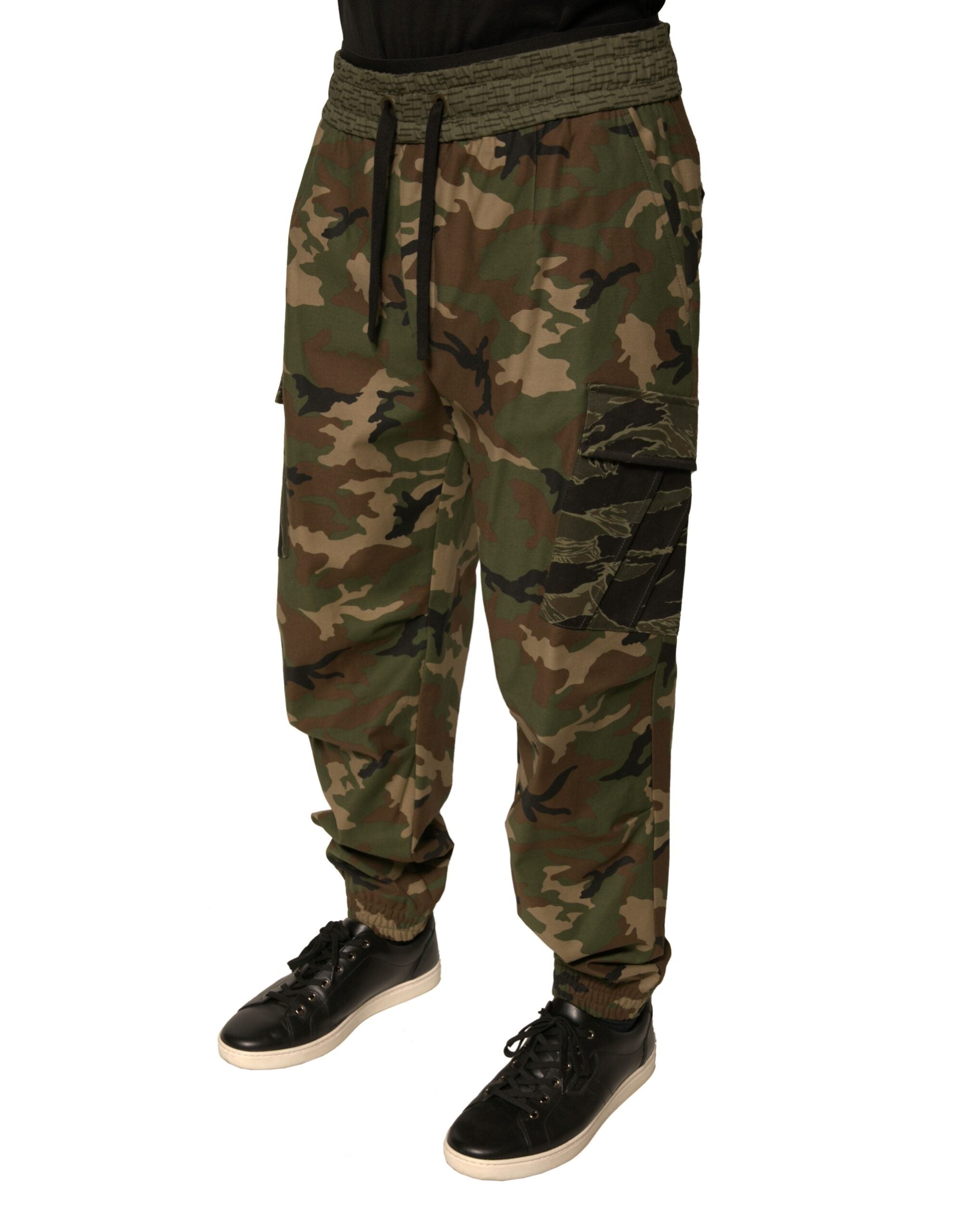 Dolce & Gabbana Multicolor Camouflage Cargo SweatMen's Men's Pants