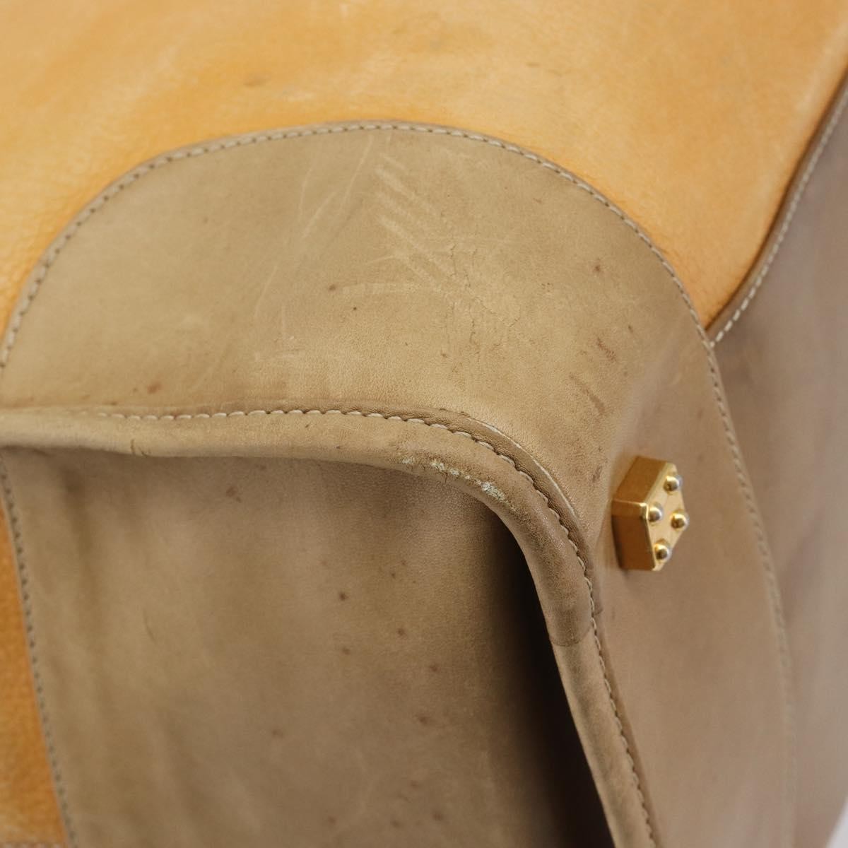 Loewe Amazona Leather Beige Leather Handbag (Pre-Owned)