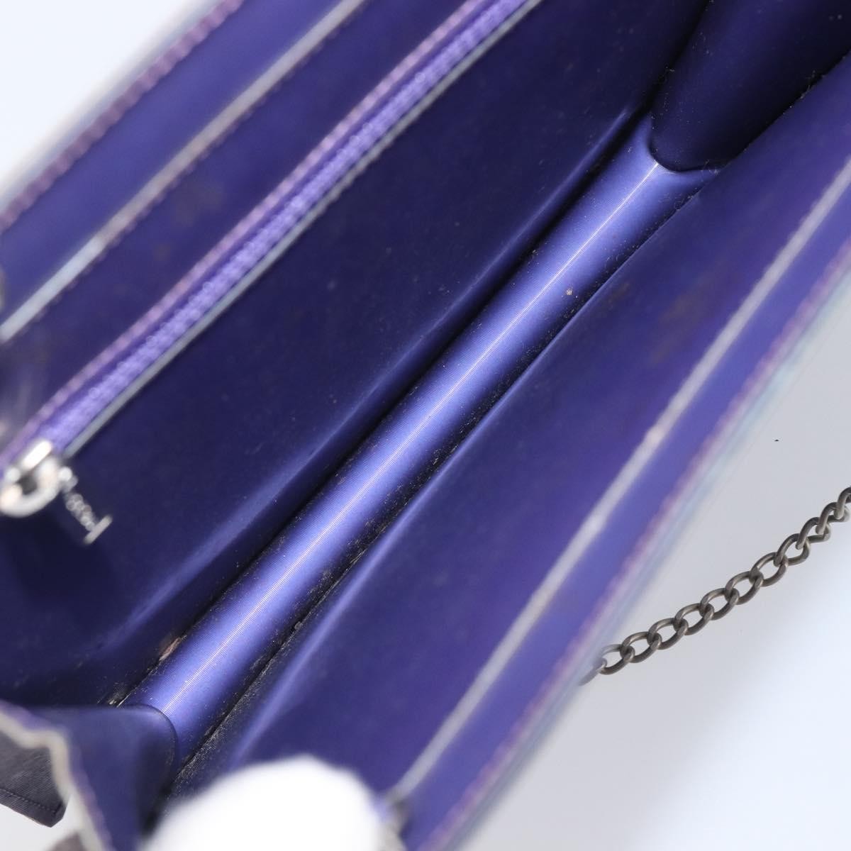 Chanel Vintage Holographic Chain Vinyl Purple Synthetic Tote Bag Bag (Pre-Owned)