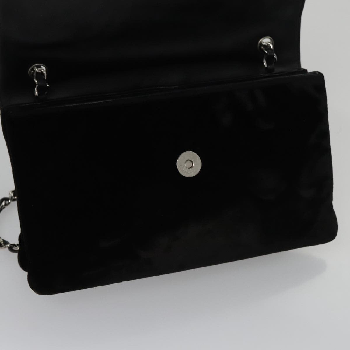 Chanel Camellia No.5 Chain Flap Velvet Black Velvet Shoulder Bag Bag (Pre-Owned)