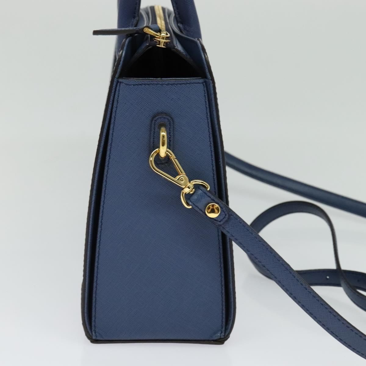 MCM Vintage Leather Blue Leather Handbag (Pre-Owned)
