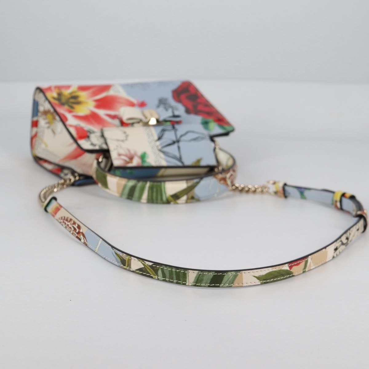 Salvatore Ferragamo Vala Leather Multicolour Leather Handbag (Pre-Owned)
