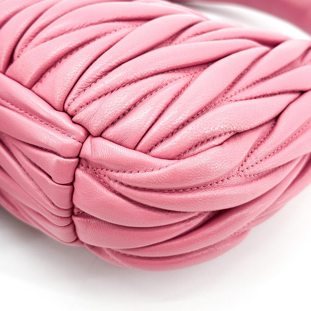 Miu Miu Wander Hobo Matelasse Satin Pink Leather Shoulder Bag Bag (Pre-Owned)