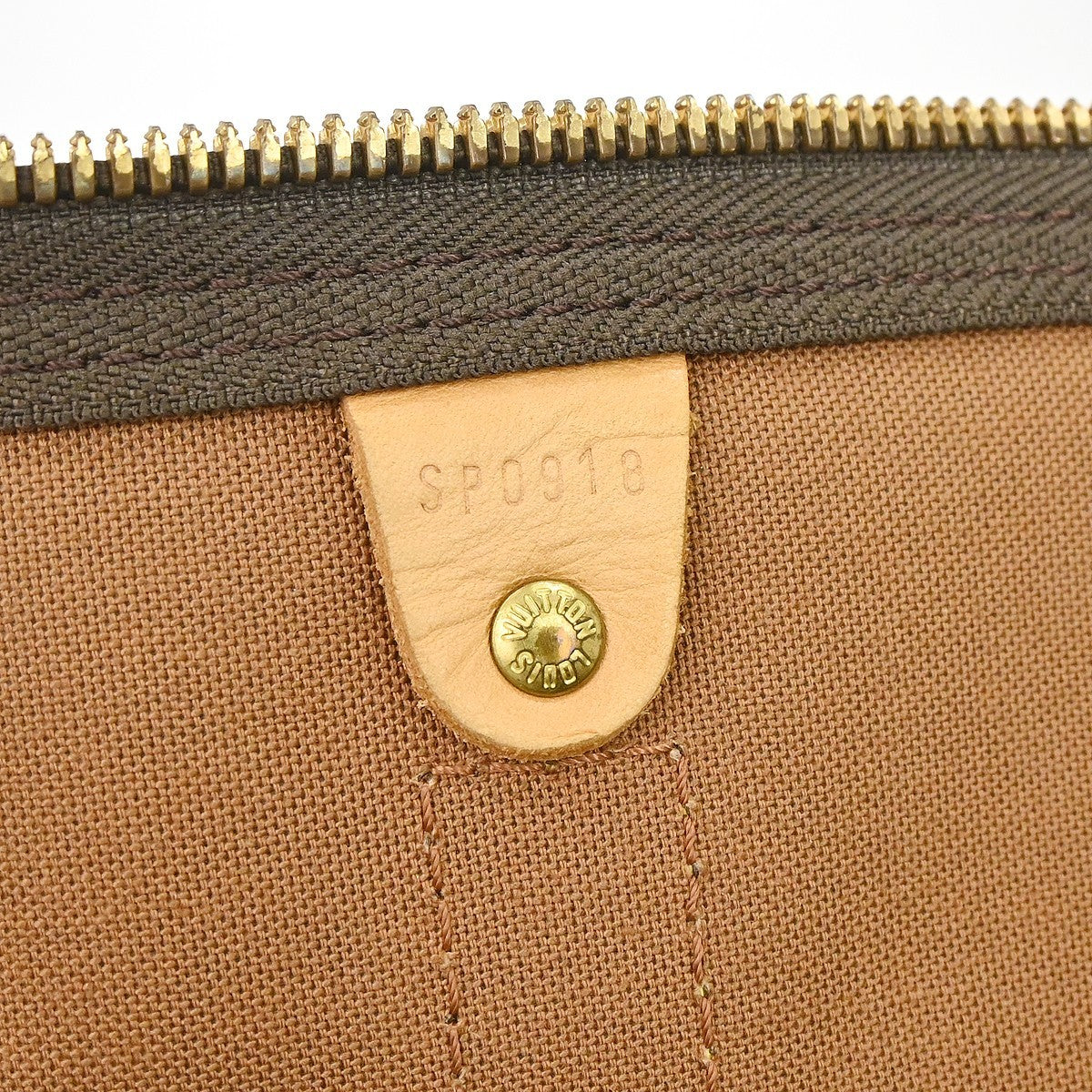 Louis Vuitton Keepall Monogram Canvas Brown Canvas Travel Bag Bag (Pre-Owned)