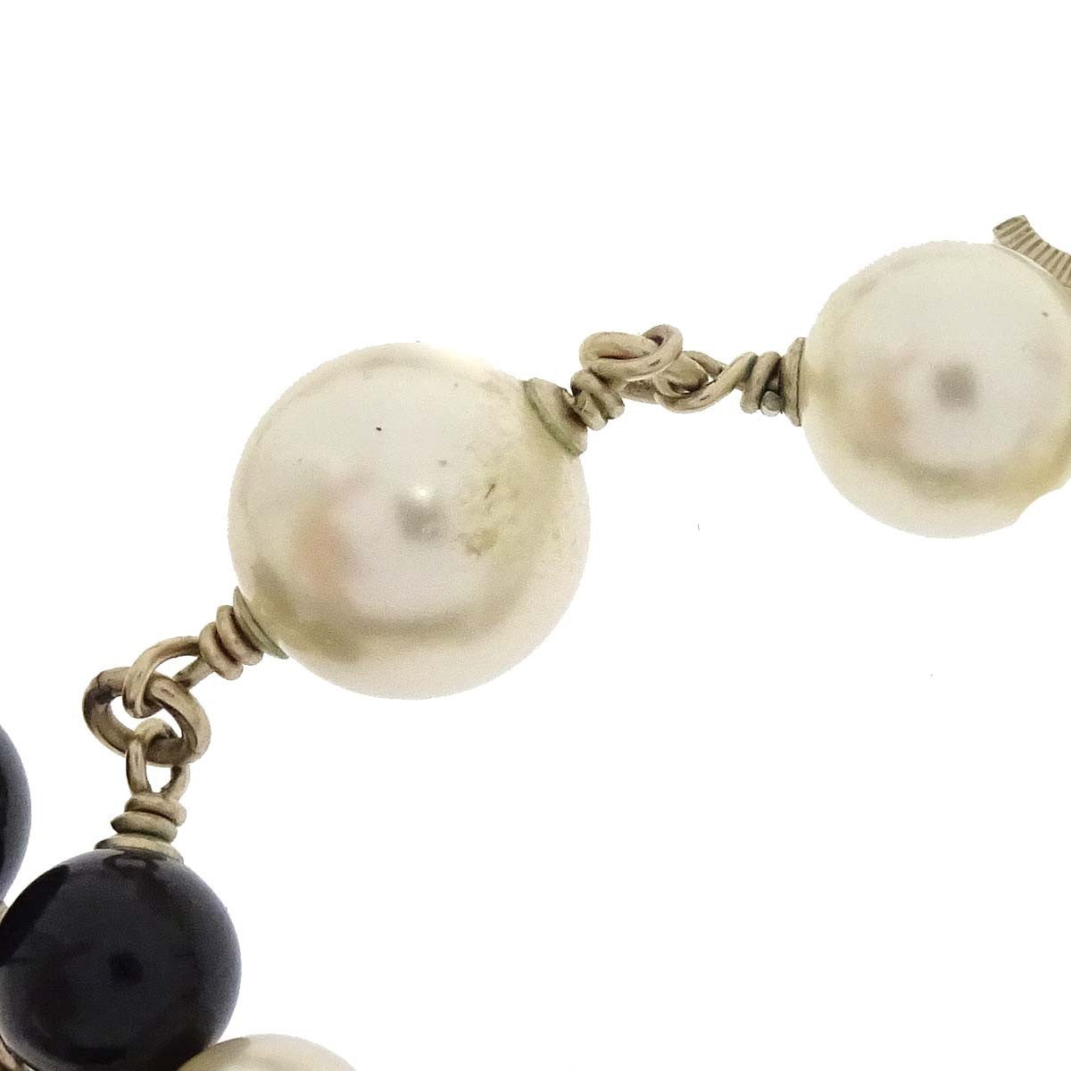Chanel Cc Necklace Faux Pearl And Metal Gold Gold_Plated Necklace Jewelry (Pre-Owned)