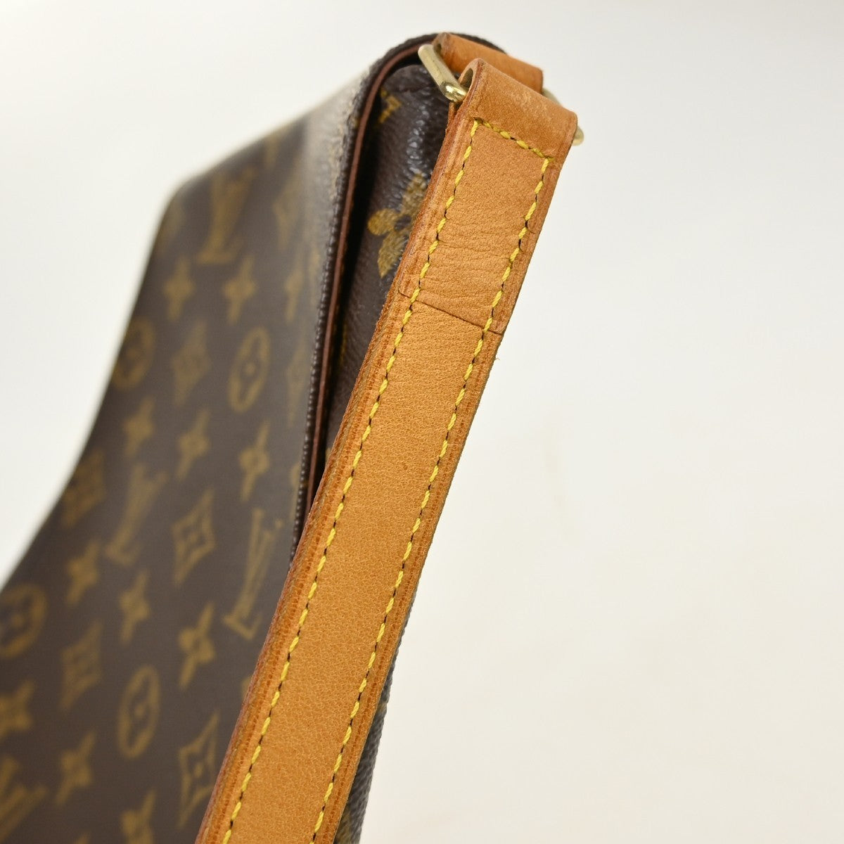Louis Vuitton Musette Salsa Monogram Canvas Brown Canvas Shoulder Bag Bag (Pre-Owned)