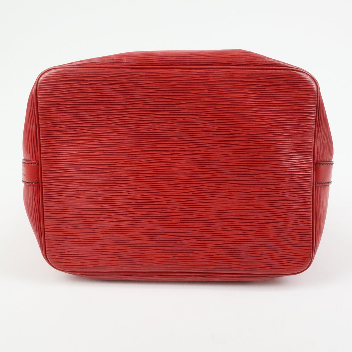 Louis Vuitton Petit Noe Epi Leather Red Leather Handbag (Pre-Owned)
