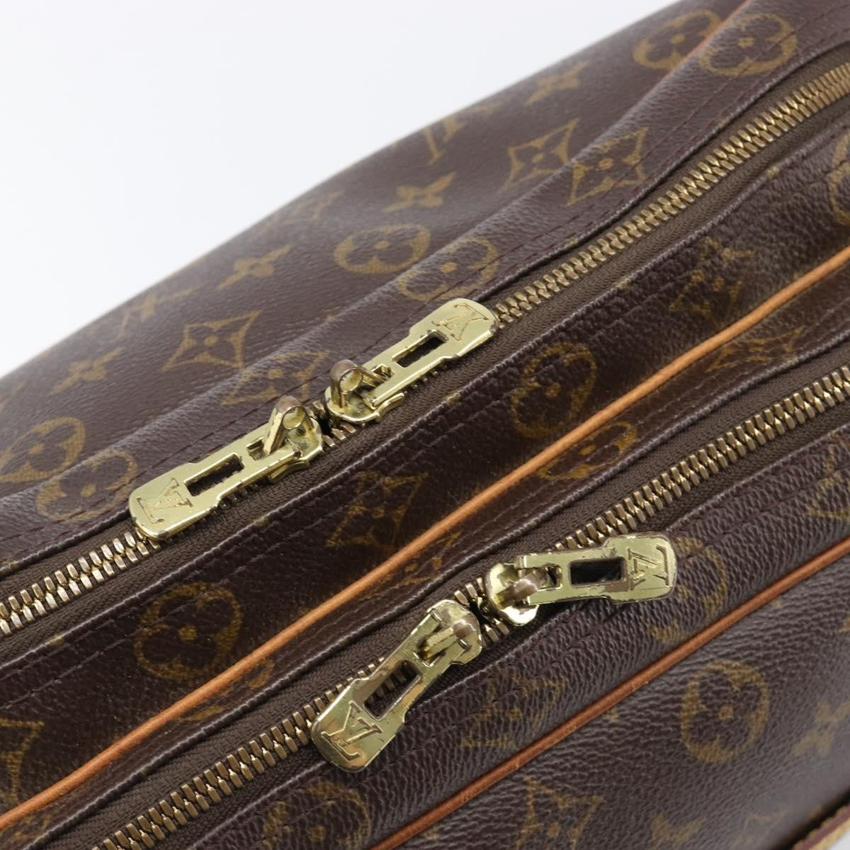Louis Vuitton Reporter Monogram Brown Canvas Shoulder Bag Bag (Pre-Owned)