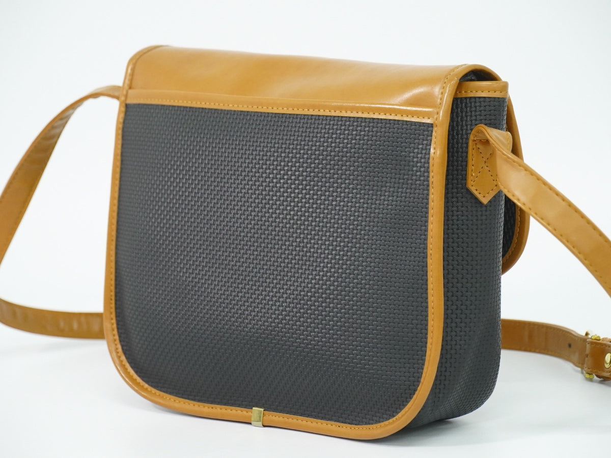 Saint Laurent Vintage Shoulder Bag Leather Black Canvas Shoulder Bag Bag (Pre-Owned)