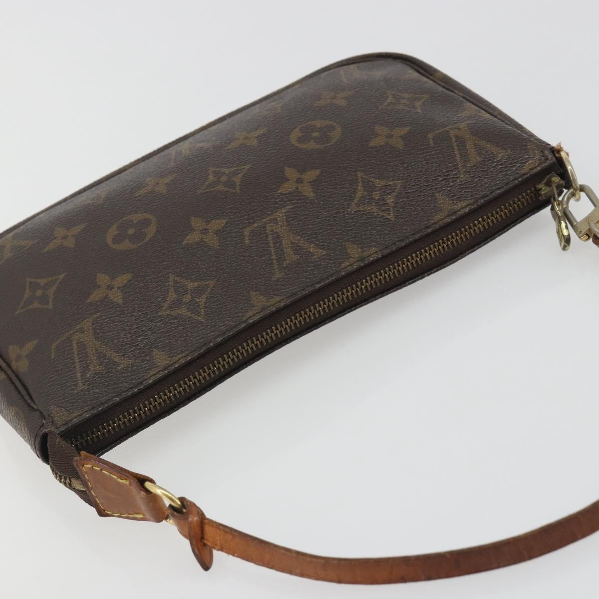 Louis Vuitton Pochette Accessoires Monogram Brown Canvas Clutche & Pouche Bag (Pre-Owned)