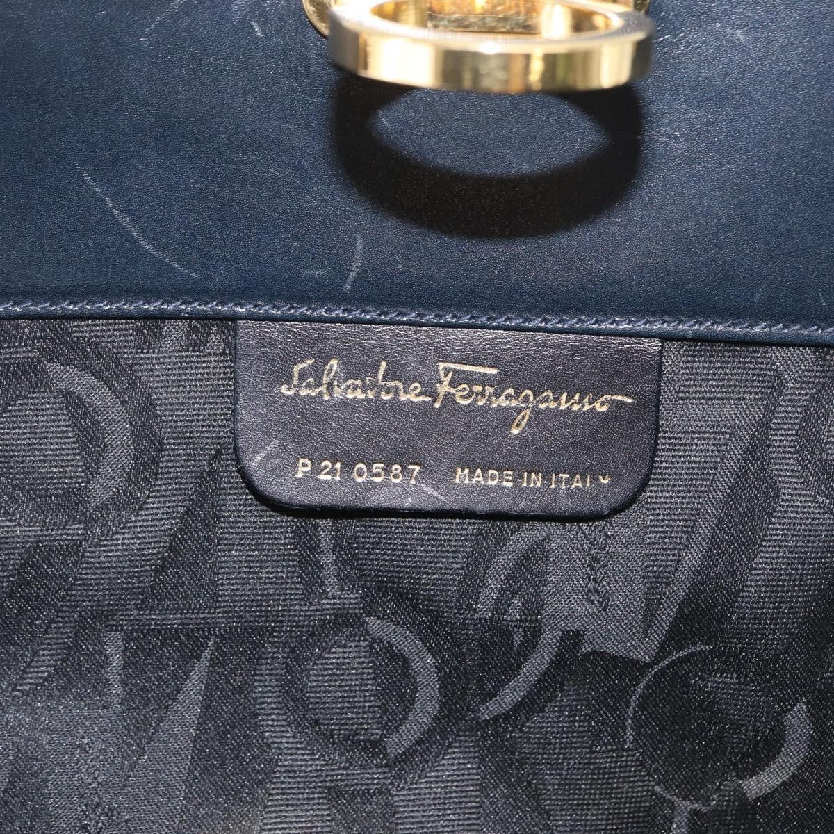 Salvatore Ferragamo Vintage Gancini Chain Leather Navy Leather Shoulder Bag Bag (Pre-Owned)