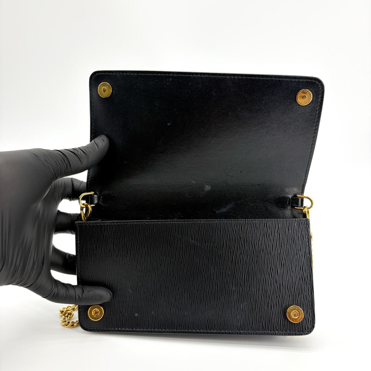 Prada Wallet On Chain Saffiano Leather Black Leather Crossbody Bag Bag (Pre-Owned)