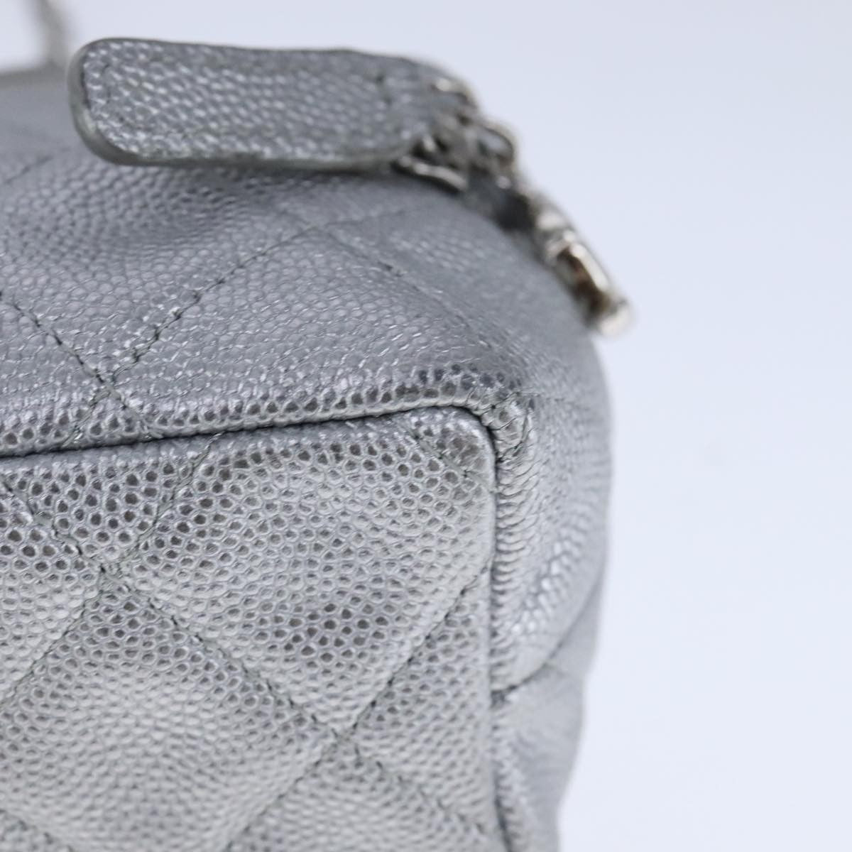 Chanel Classic Vanity Case With Chain Quilted Caviar Silver Leather Shoulder Bag Bag (Pre-Owned)