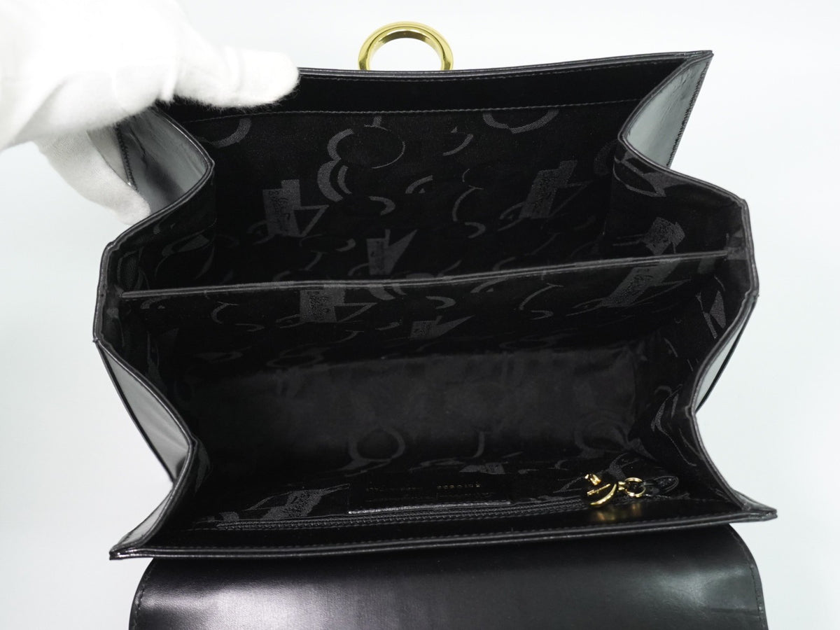Salvatore Ferragamo Convertible Top Handle Leather Black Leather Handbag (Pre-Owned)