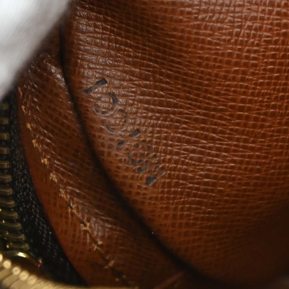 Louis Vuitton Pochette Marly Bandouliere Monogram Canvas Brown Canvas Shoulder Bag Bag (Pre-Owned)