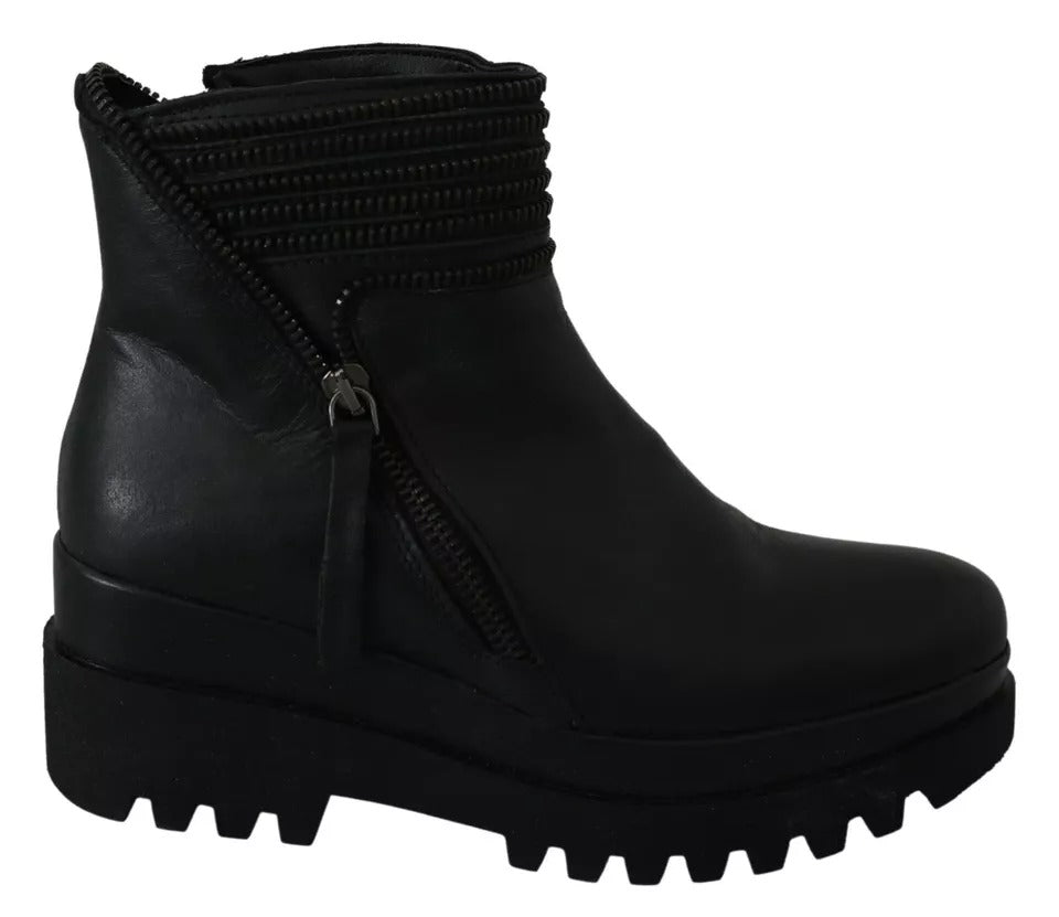 Ovyé Black Leather Zipper Ankle Boots Women's Shoes (Pre-Owned)
