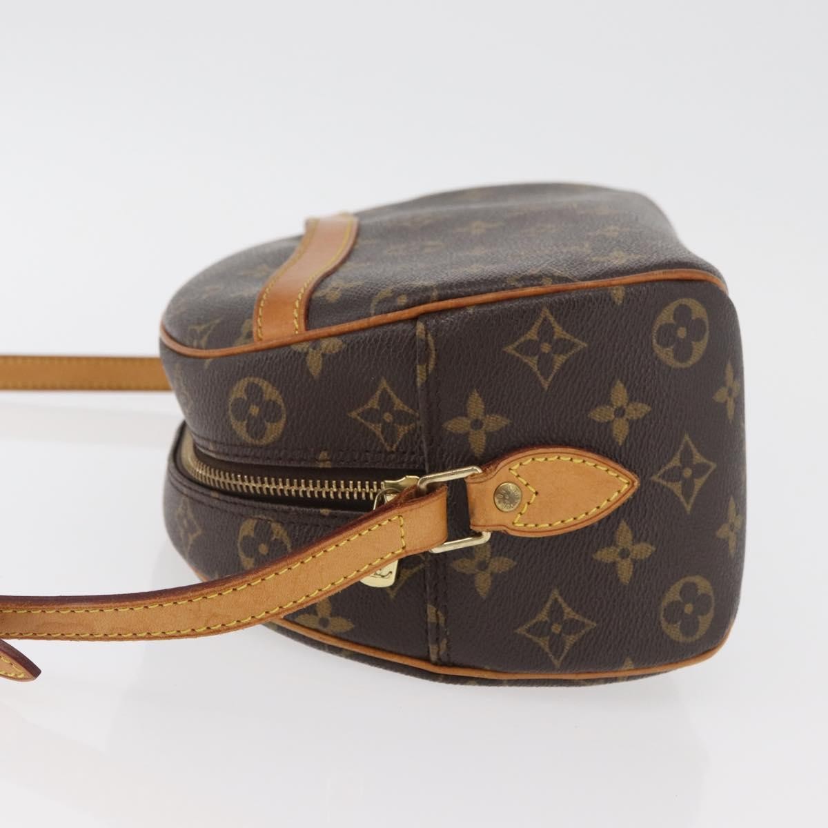 Louis Vuitton Blois Monogram Canvas Brown Canvas Handbag (Pre-Owned)
