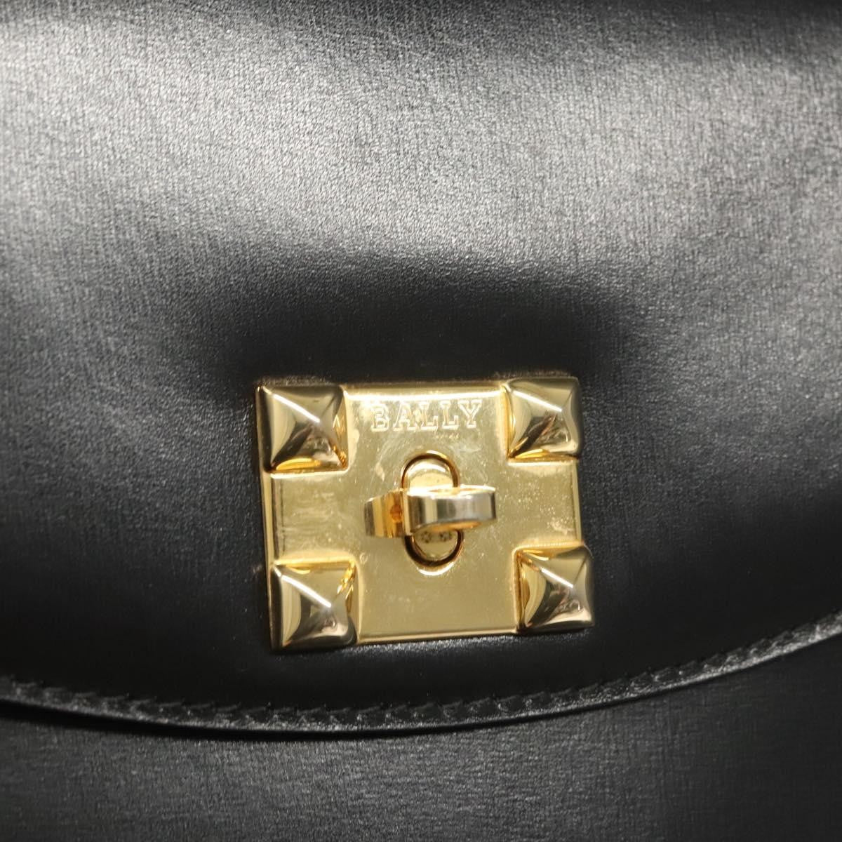 Bally Vintage Leather Black Leather Shoulder Bag Bag (Pre-Owned)