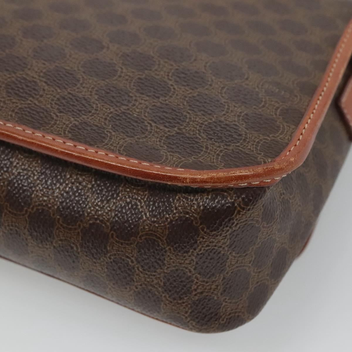Celine Vintage Macadam Circle Logo Canvas And Leather Brown Canvas Shoulder Bag Bag (Pre-Owned)