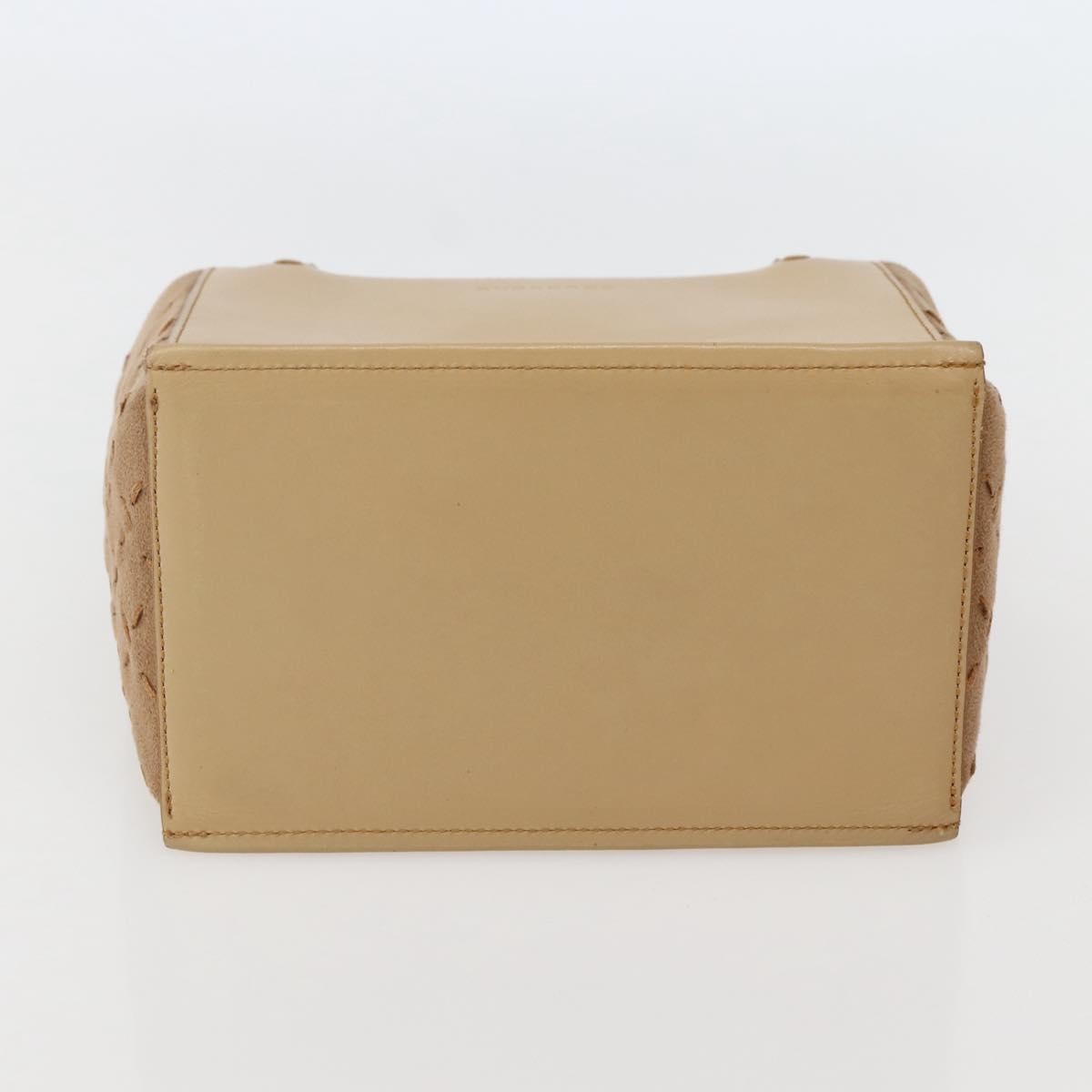 Burberry Vintage Leather Beige Leather Handbag (Pre-Owned)
