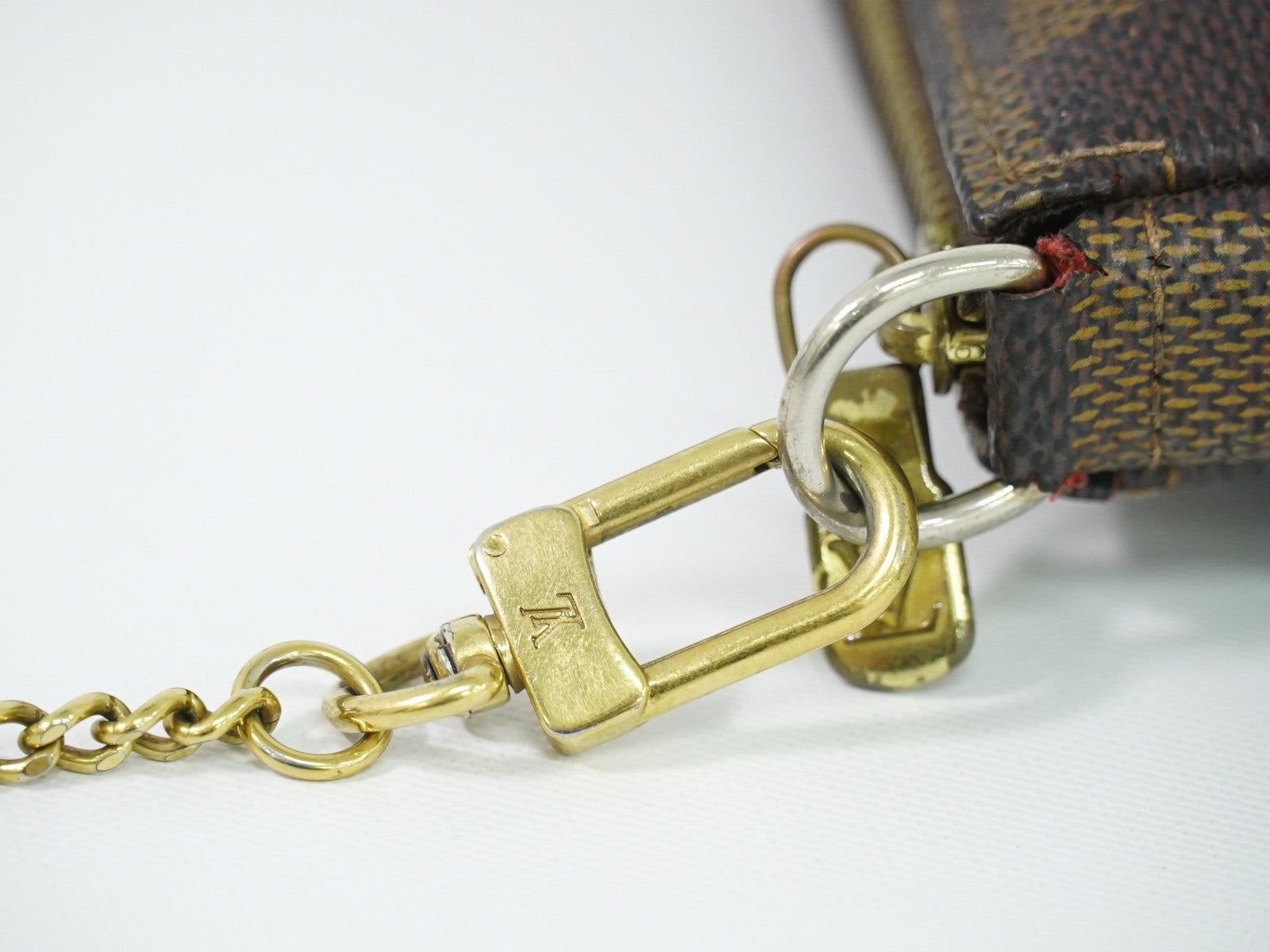 Louis Vuitton Pochette Accessoires Damier Brown Canvas Clutche & Pouche Bag (Pre-Owned)