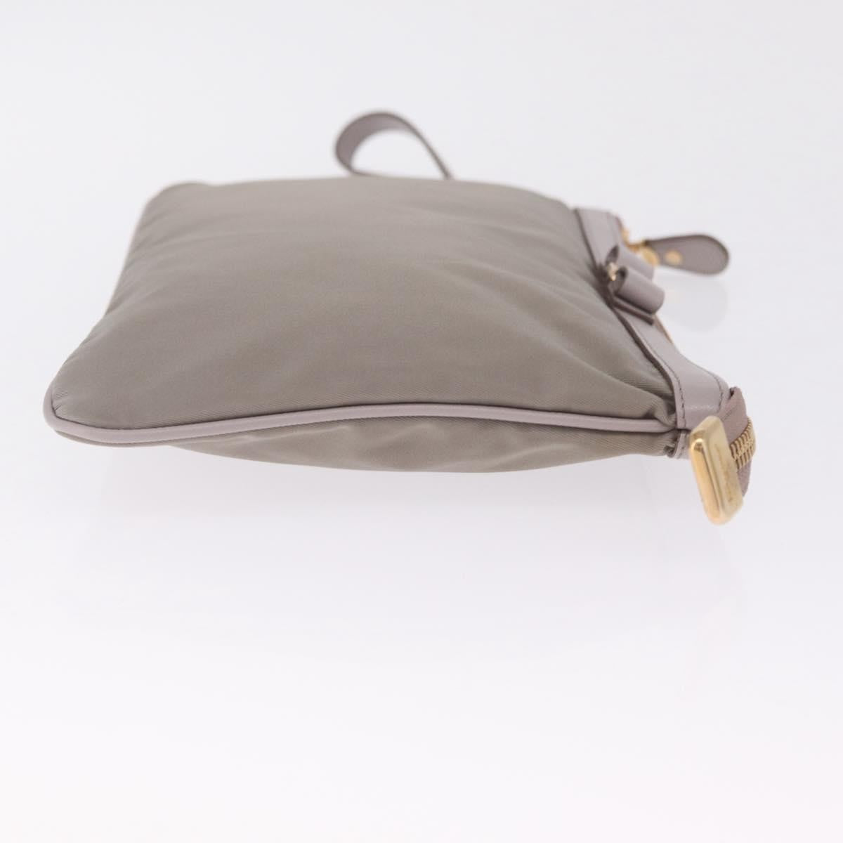 Salvatore Ferragamo Vala Clutch Nylon Gray Nylon Clutche & Pouche Bag (Pre-Owned)