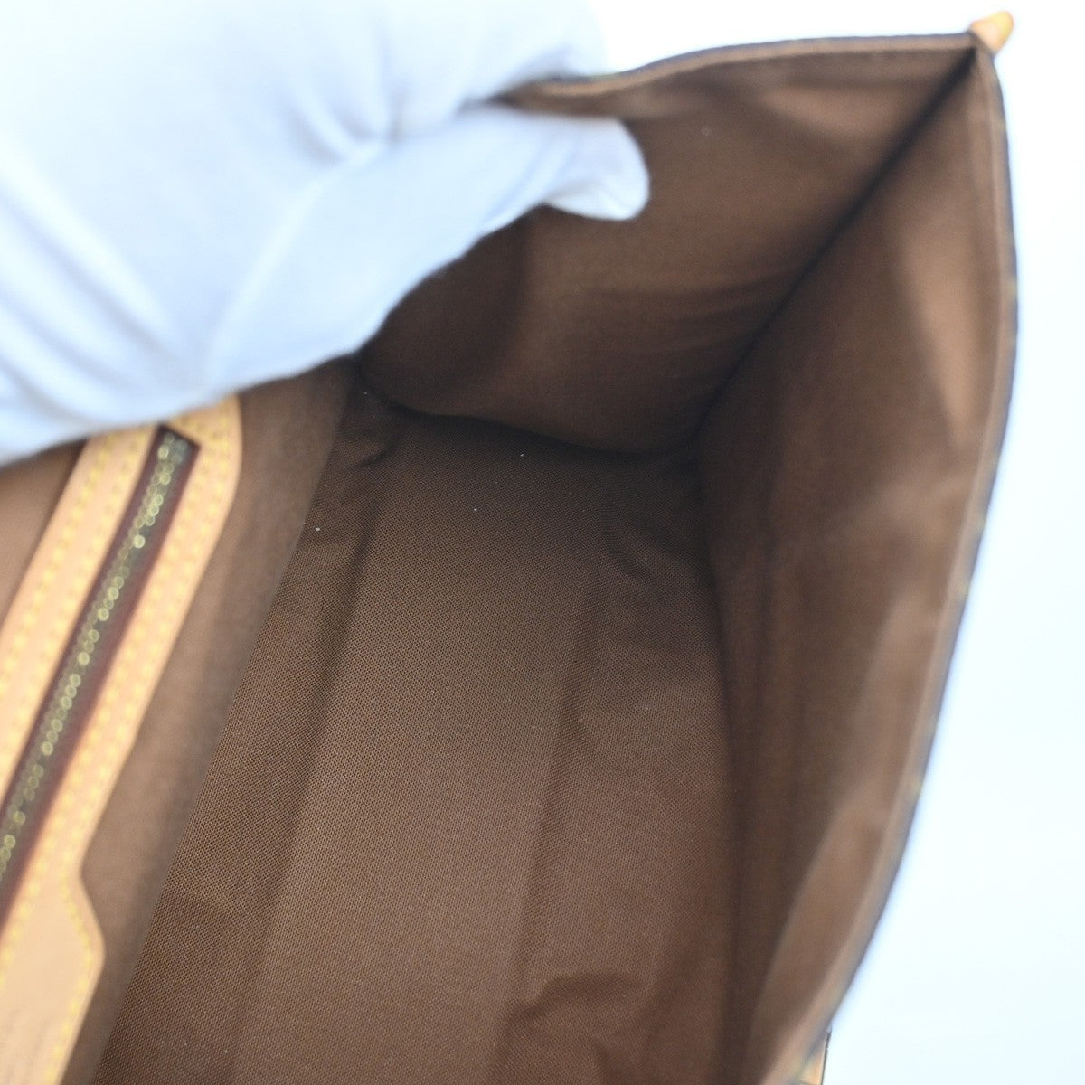 Louis Vuitton Beverly Monogram Canvas Brown Canvas Briefcase Bag (Pre-Owned)