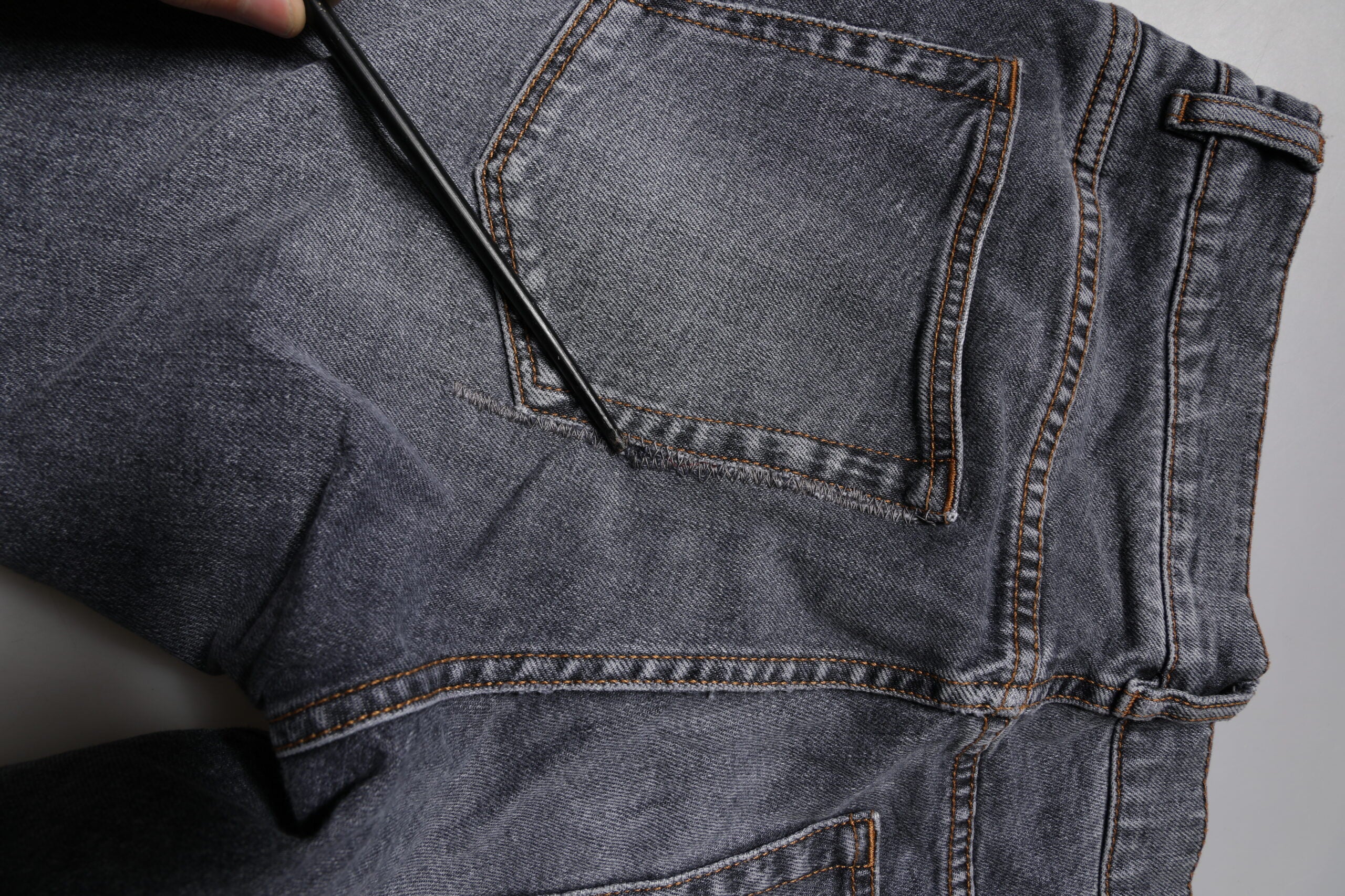 Dolce & Gabbana White Cotton Straight Men Denim Men's Jeans (Pre-Owned)