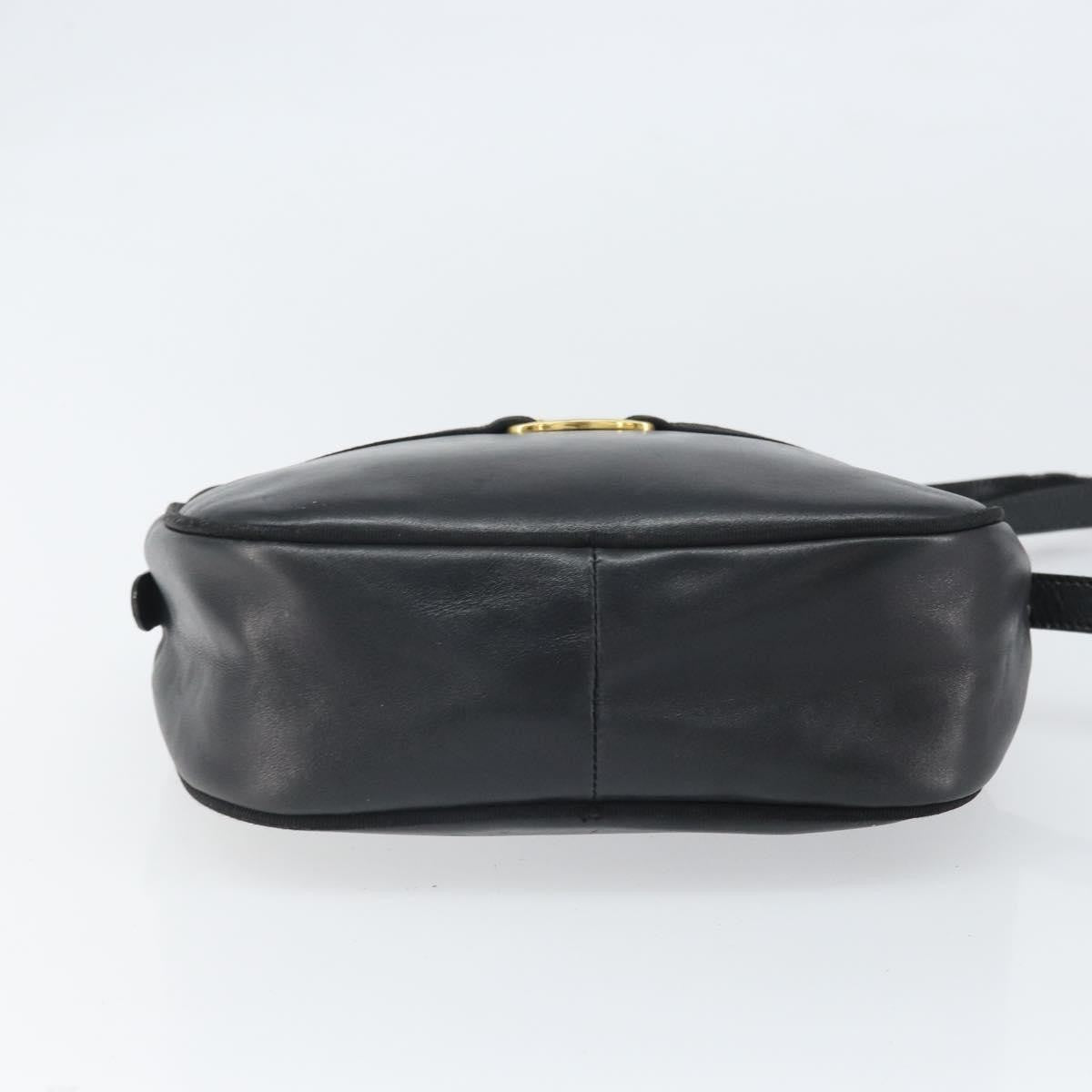 Salvatore Ferragamo Vara Bow Camera Leather Black Leather Shoulder Bag Bag (Pre-Owned)