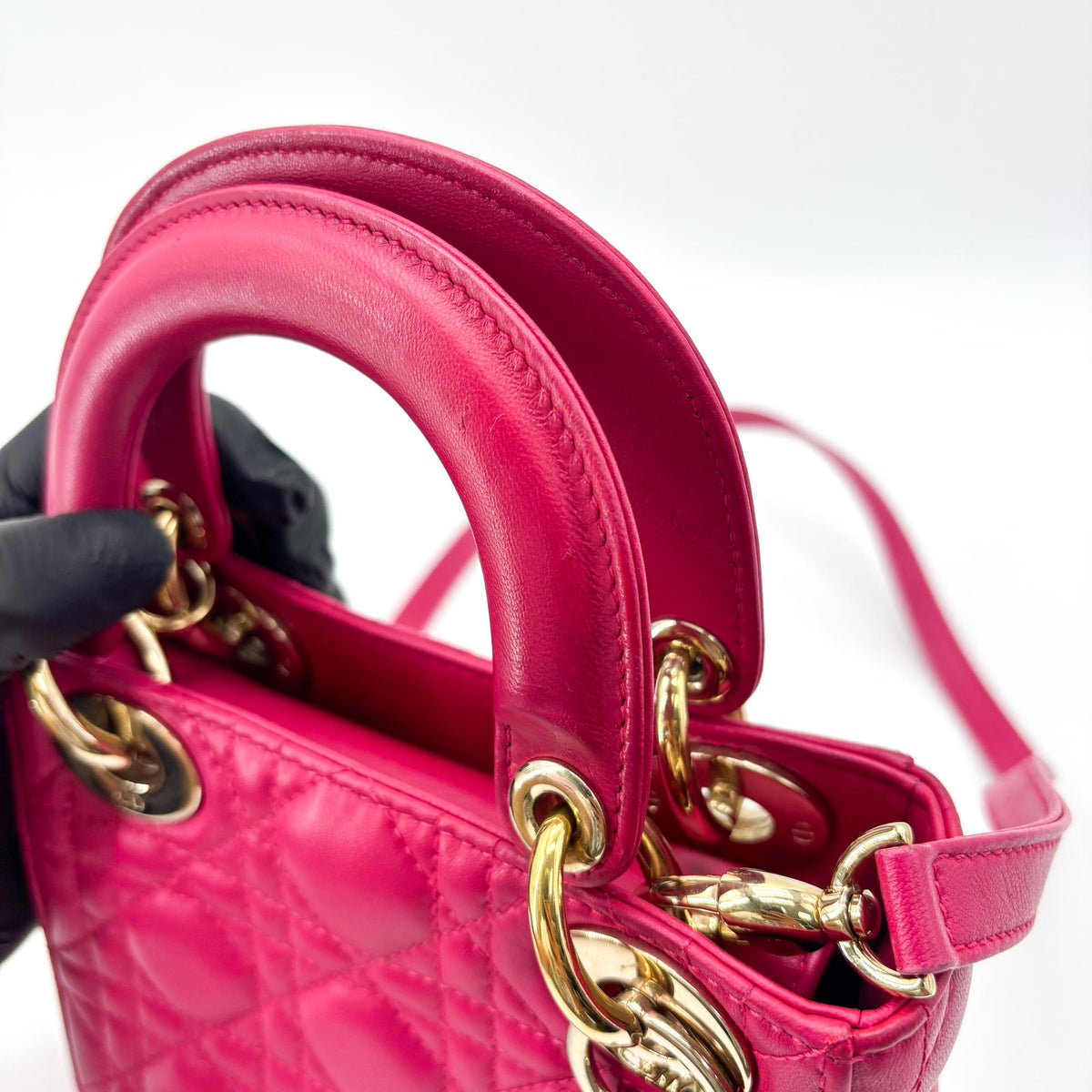 Christian Dior Lady Dior Cannage Quilt Lambskin Pink Leather Handbag (Pre-Owned)